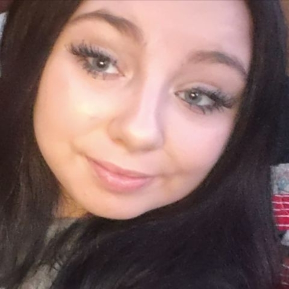 Meet your Posher, Alexus - Picture 1 of 1